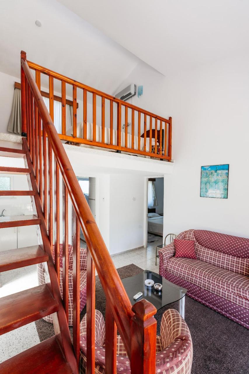 Citrus Tree Gardens Hotel Karavas  Luaran gambar
